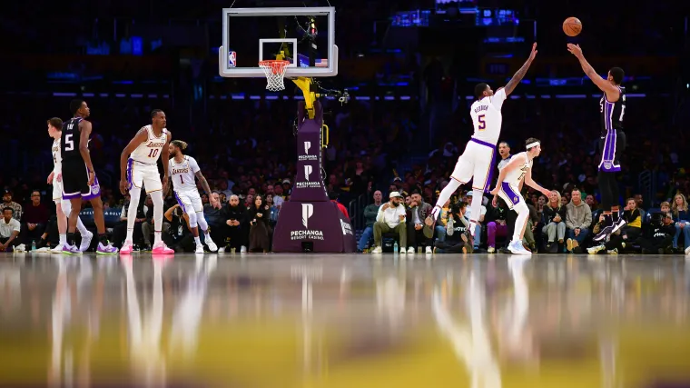 Lakers' $33M veteran with Finals experience forcing LA's hand in inevitable trade deadline move