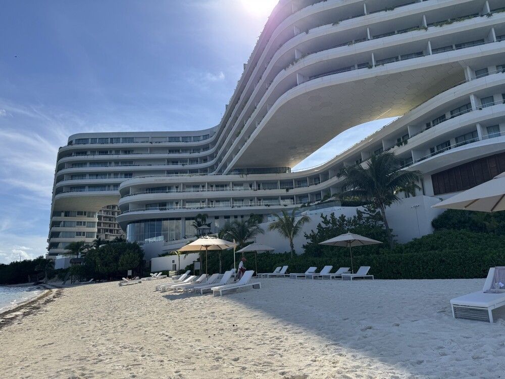 Can 4 days at a Cancun wellness resort change your life? Turns out, it can