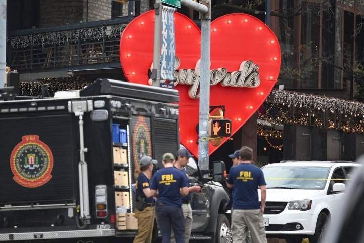 At least 2 dead, 14 injured in Texas bar shooting