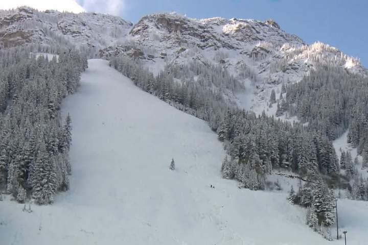 4 people die in different northern B.C. avalanches on Sunday