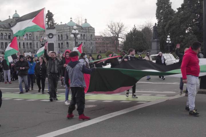 Victoria police changing response to weekly pro-Palestinian rally after 126 weeks