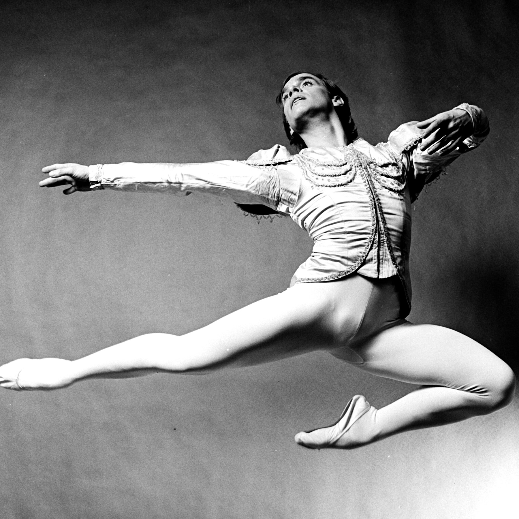 Ben Stevenson, Choreographer With Global Reach, Dies at 89