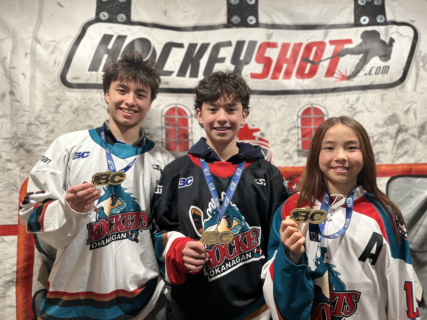 Family of champs: Three Kelowna siblings win provincial hockey gold