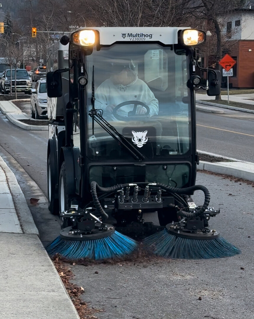 Kelowna spring street sweeping campaign wraps up weeks ahead of schedule