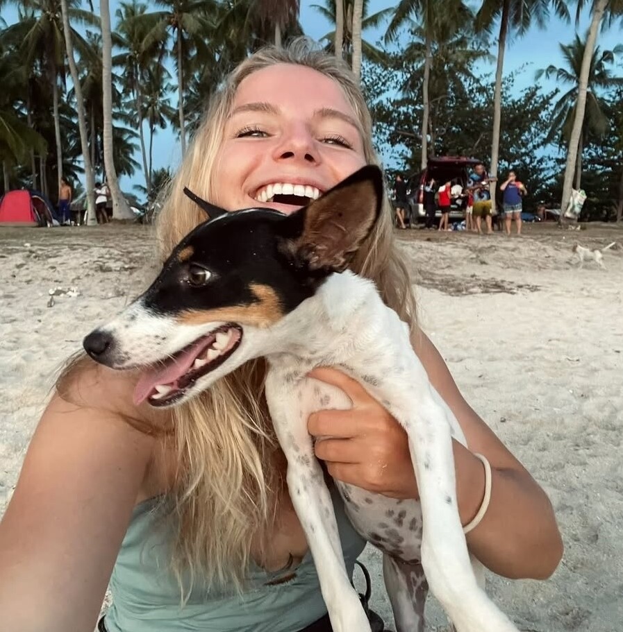 Kelowna father helps to support his daughter's overseas animal efforts
