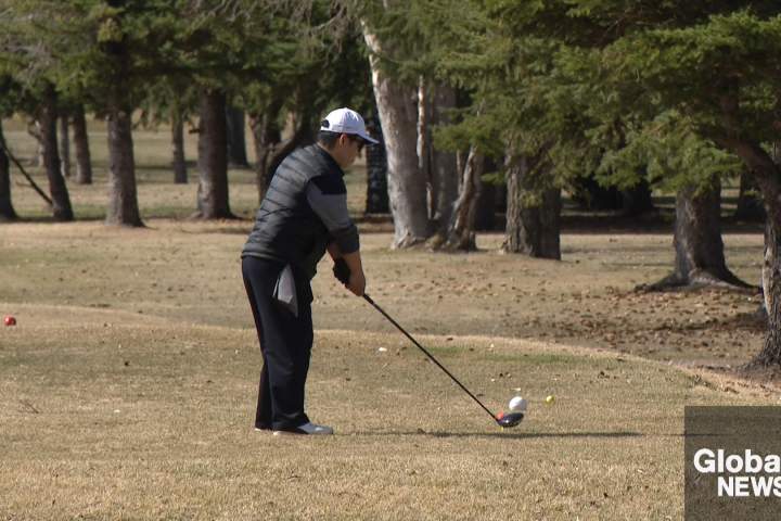 Saskatoon and Regina open city golf courses to the public