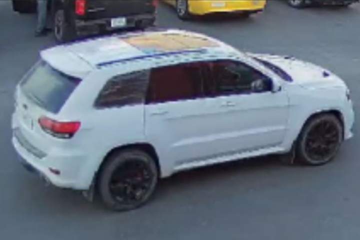 Calgary police release photos of suspect vehicle in fatal shooting
