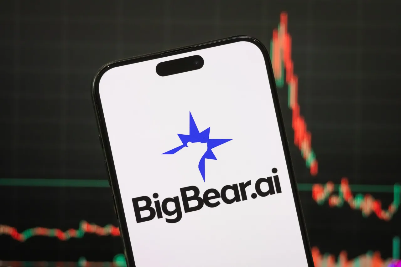 BigBear.ai Holdings (NASDAQ: BBAI) Stock Price Drops 3.02% As Shares Underperform Market