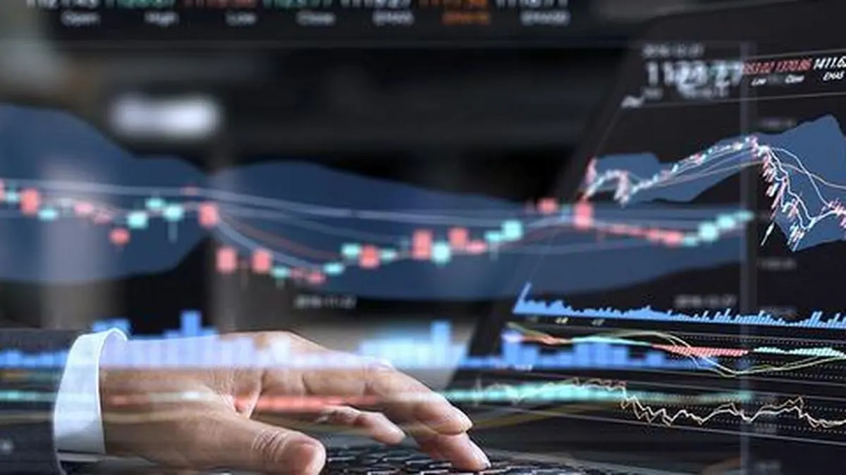 Govt bonds extend recovery tracking rise in US treasuries