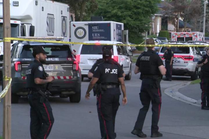 3 arrested on gun charges in incident where driver fatally shot by Toronto police